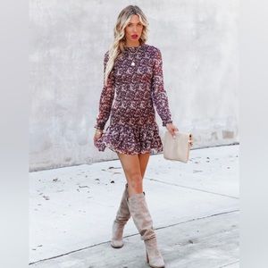 🍁 Vici CATCH THE WIND FLORAL SMOCKED CHIFFON DRESS